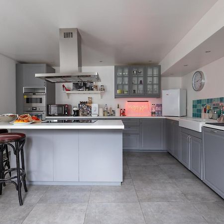 L'Appartement Du Cirque Paris Exteriör bild
